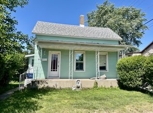 827 Crosat St, La Salle, IL 61301