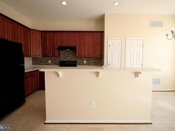 4th image of 4809 Dashiell Pl
