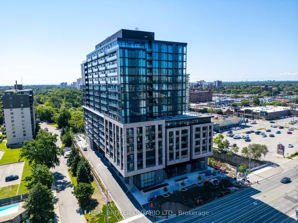 86 Dundas St E #1602, Mississauga, ON L5A 1W4