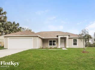 542 Evergreen St NE, Palm Bay, FL 32907