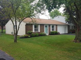 2206 Summit View Rd, Powell, OH 43065