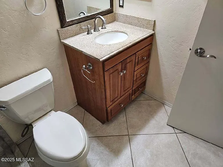 8021 N Padova Pl — Photo 17