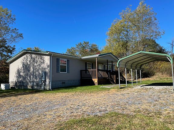 2nd image of 8 Wisteria Ln