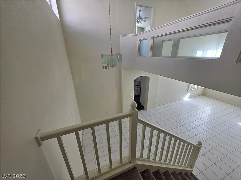 8008 Dover Shores Ave — Photo 32