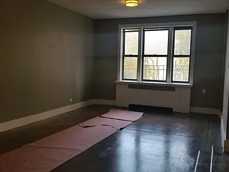Rented by Bruma Realty LLC