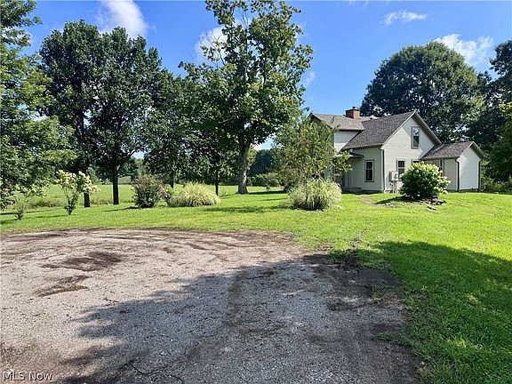 5th image of 4450 Barnett Ridge Rd