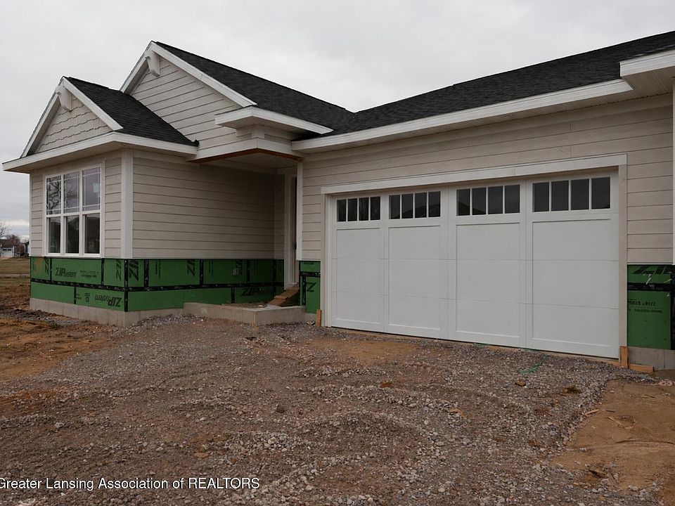 1st image of 607 Aquila Dr