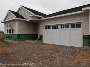 607 Aquila Dr, East Lansing, MI 48823