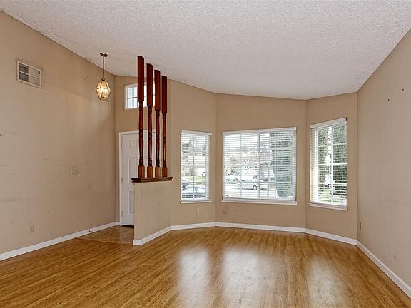 2nd image of 5522 Hackney Ct