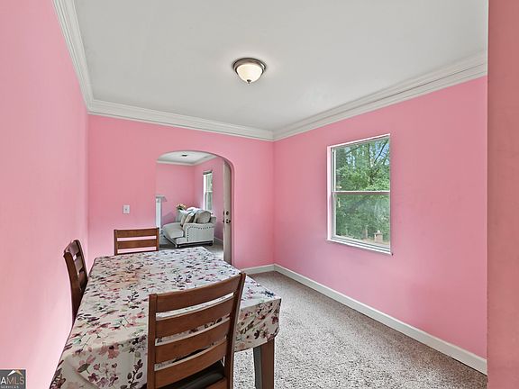 5th image of 1602 Kenmore St SW