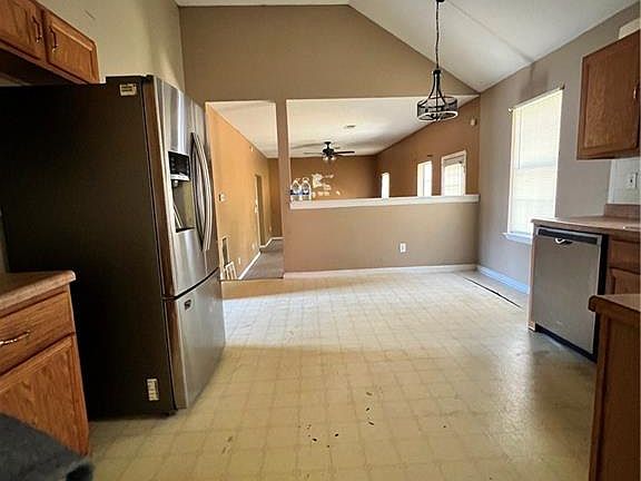 3rd image of 4137 Waldrop Hills Dr