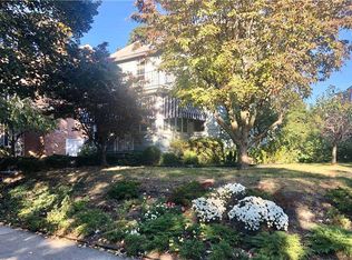 33-39 158th St, Flushing, NY 11358
