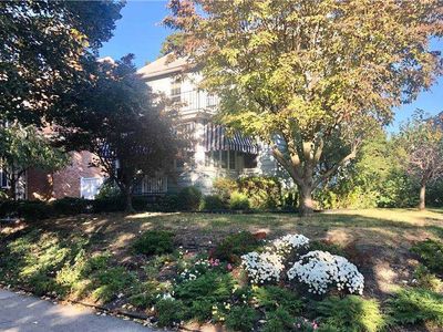 33-39 158th St, Flushing, NY, 11358