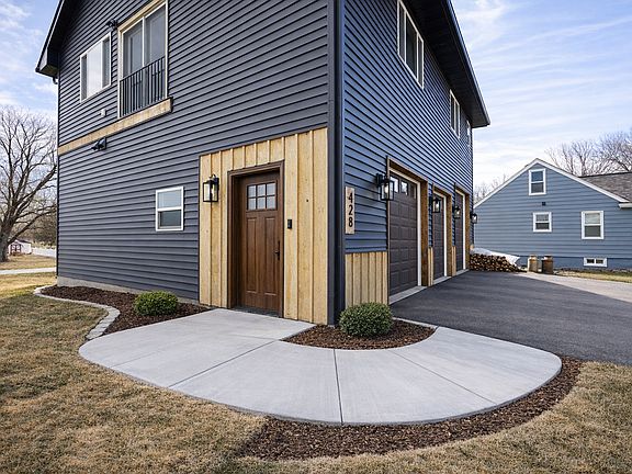 2nd image of 428 3rd St N