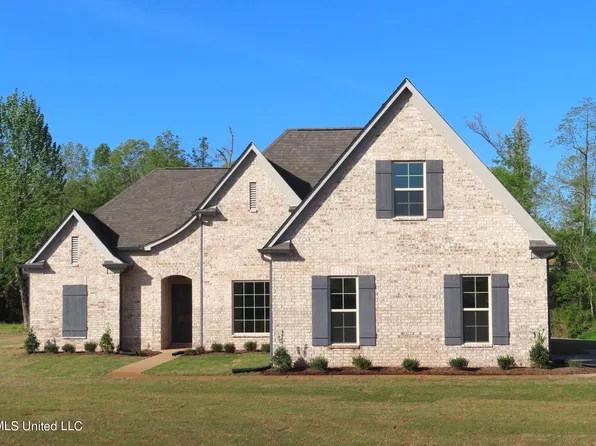 2685 Layne Dr, Olive Branch, MS 38654