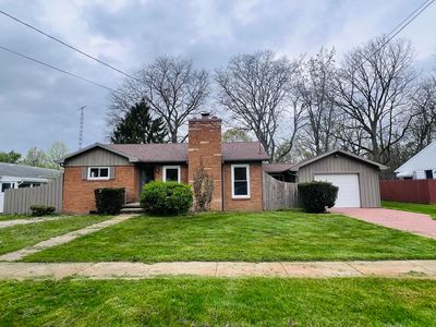 1203 Devonshire Ct, Owosso, MI, 48867