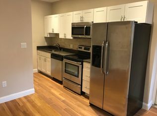 82 Salem St APT 1F000, Boston, MA 02113