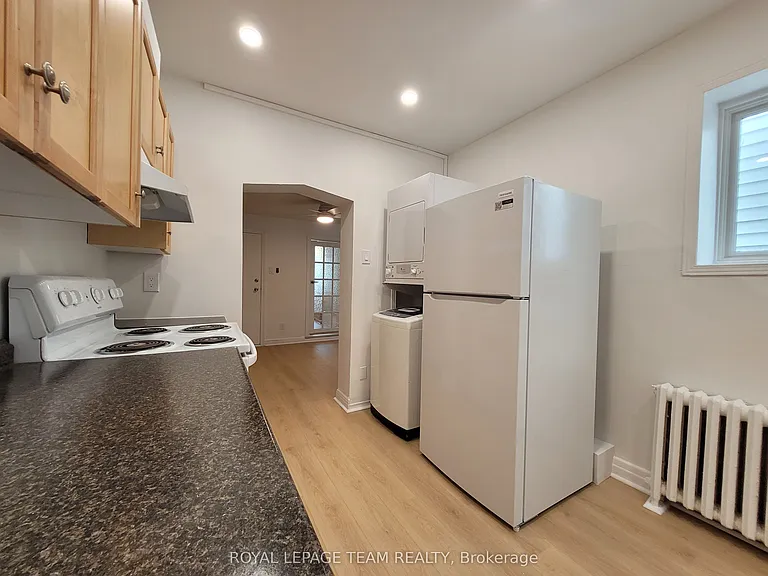 145 Saint Andrew St #1 — Photo 16