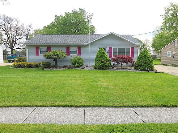 2nd image of 28 Valley Park Dr