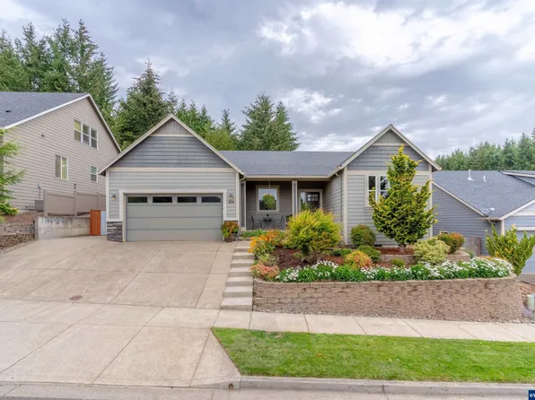 824 Hawk Dr, Silverton, OR 97381