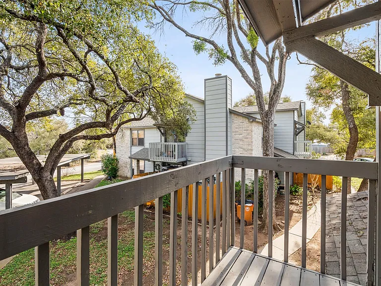 8406 Lyndon Ln #C — Photo 14