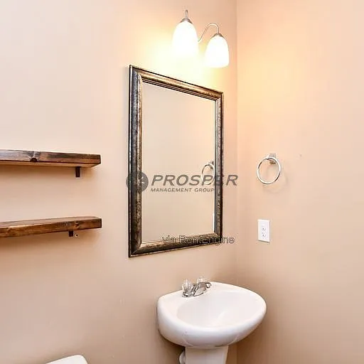 248 Elmhaven Dr — Photo 11