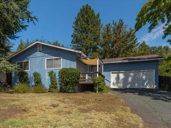 334 Apple Blossom Dr, Murphys, CA 95247