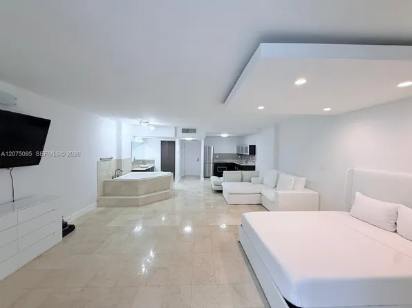 2301 Collins Ave, Miami Beach, FL