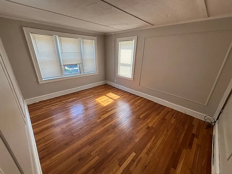 230 Fort Pleasant Avenue 62 Warner St — Photo 5