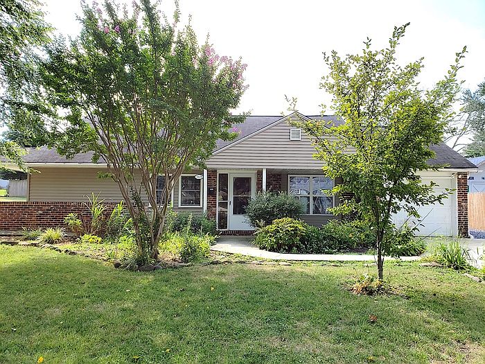 1st image of 1021 Sussex Ave