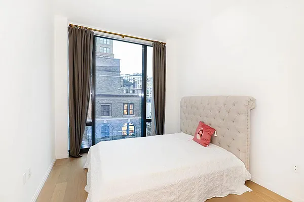 Rented by Nest Seekers International | media 29