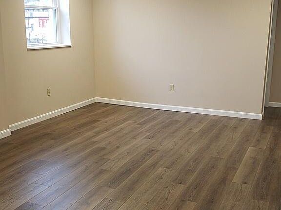 3rd image of 346 North St