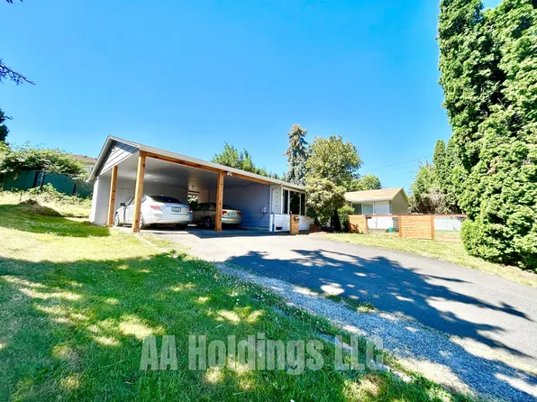 2312 NE Lombard St, Portland, OR 97211