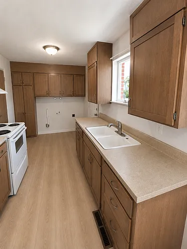 205 N Freeman Ave #225 Photo 1