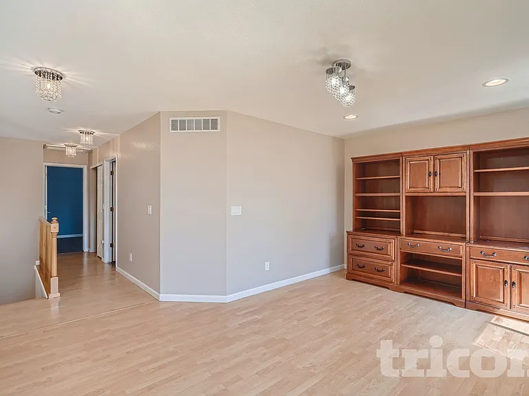 20430 E Bellewood Pl — Photo 10