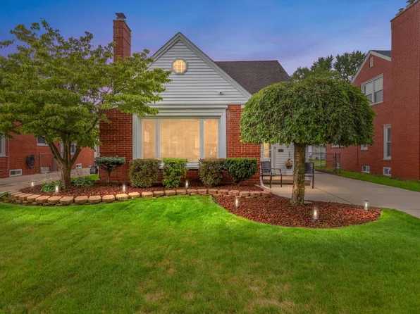 23315 Lawrence Ave, Dearborn, MI 48128