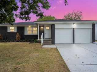 316 S Garnett Rd, Tulsa, OK 74128