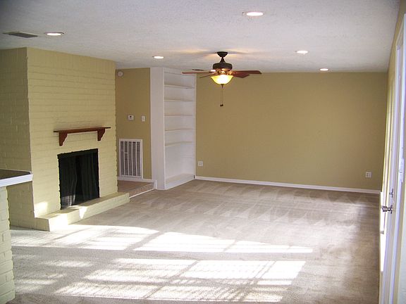 5th image of 6419 Pirtlewood Cir