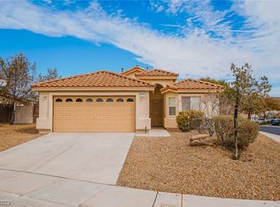 2270 Smokey Sky Dr, Henderson, NV 89052