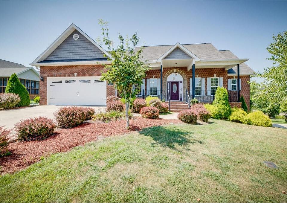 1st image of 397 Sweetgrass Ln