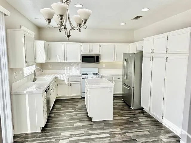 11904 Greenbluff Way — Photo 41