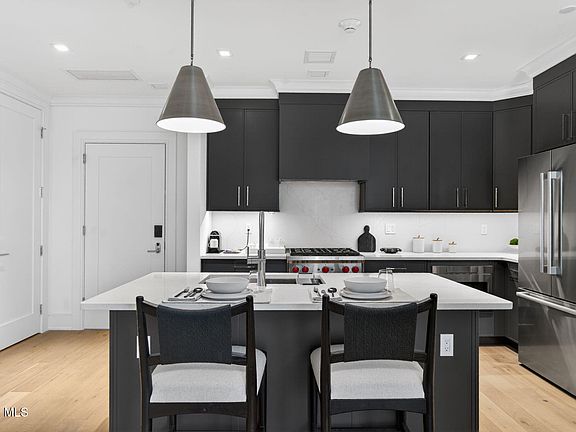 5th image of 19 Washington Street #360 N
