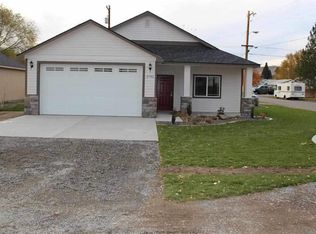 3742 Grant Loop W, Richland, WA