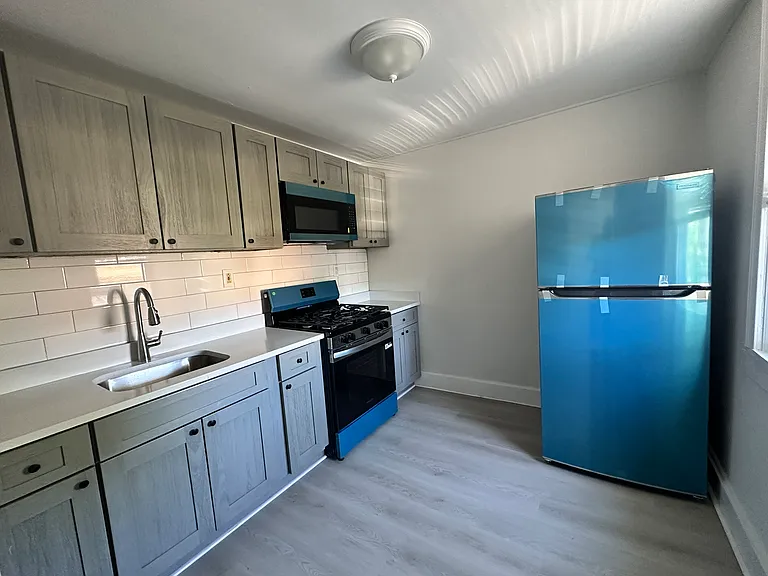 27 Palmer St #4 — Photo 9