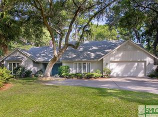 2 Lampwick Ln, Savannah, GA 31411