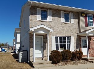 3 Andy Ct APT 1, Bloomington, IL