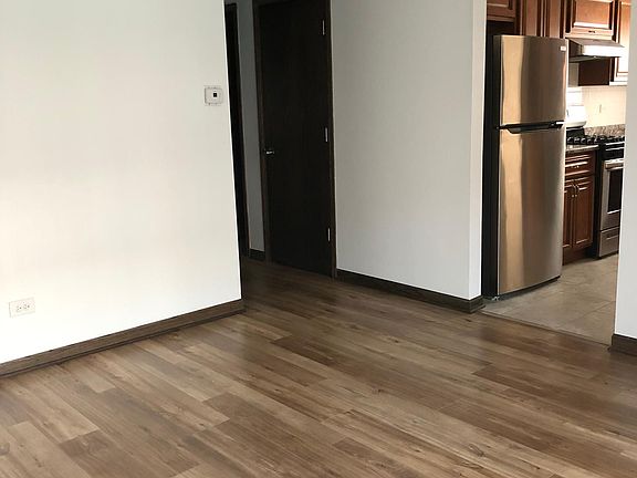 5th image of 9041 Orland Ct #103