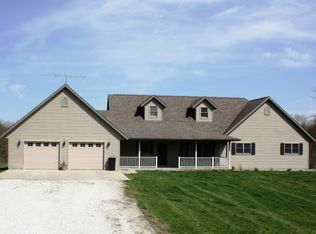 3074 Coppock Rd, Washington, IA 52353