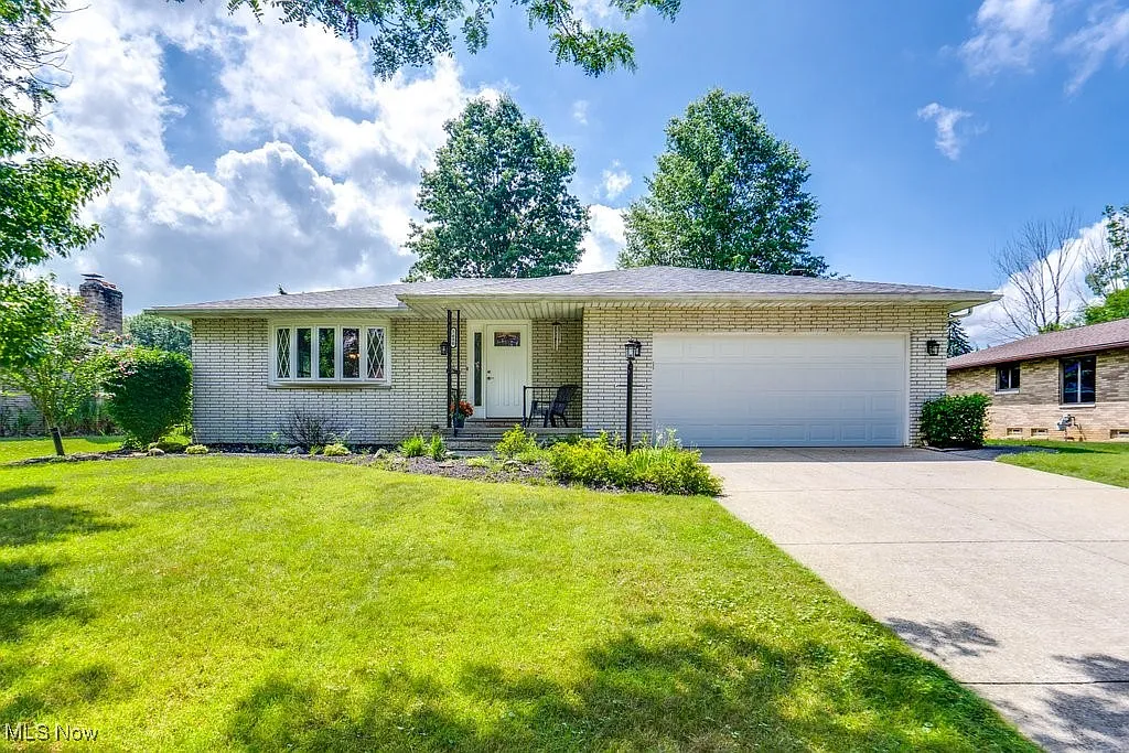 7680 Klein Dr photo 1