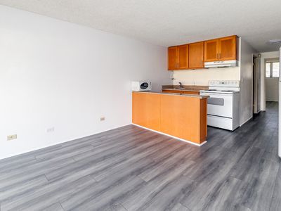 2211 Ala Wai Blvd APT 1007, Honolulu, HI, 96815